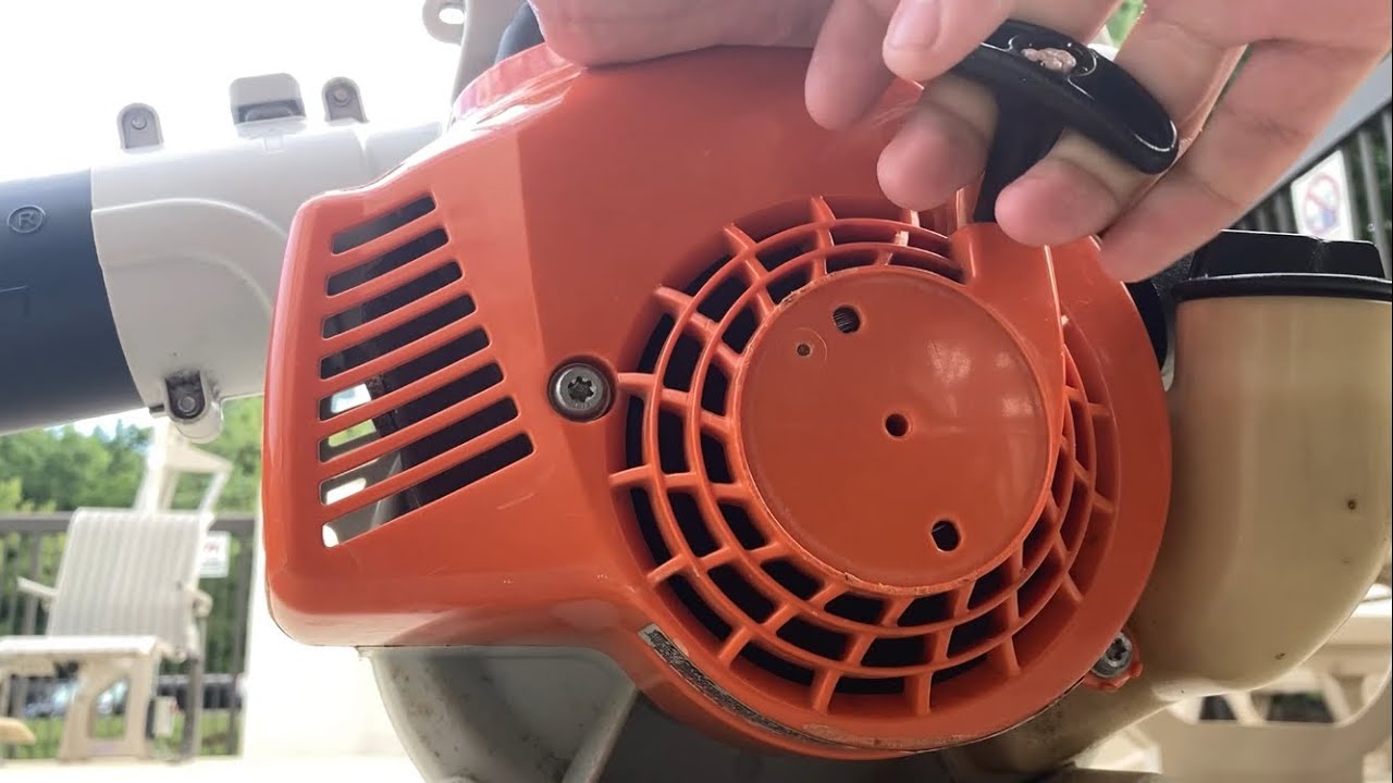 How to start a Stihl BG55 leaf blower - YouTube