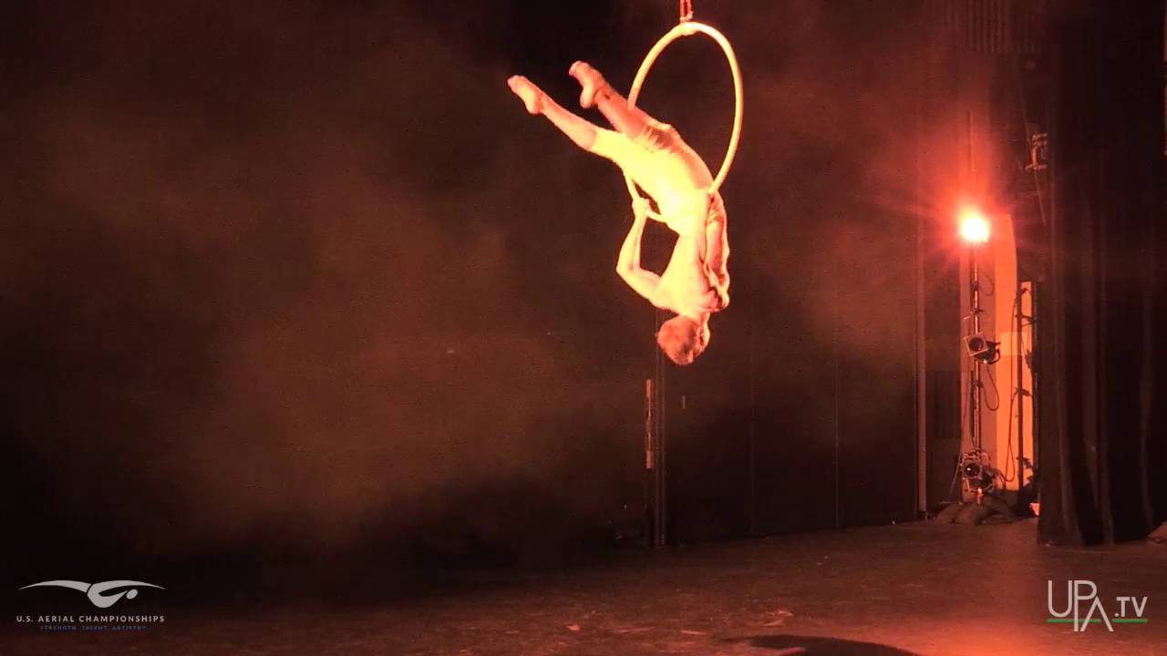 Лёша Ишмаев​ (Alexey Ishmaev), Russia. 2016 Male Lyra U.S. Aerial Champion.