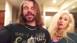 Sexy Dumb Blonde Behind-the-Scenes Video Bloopers