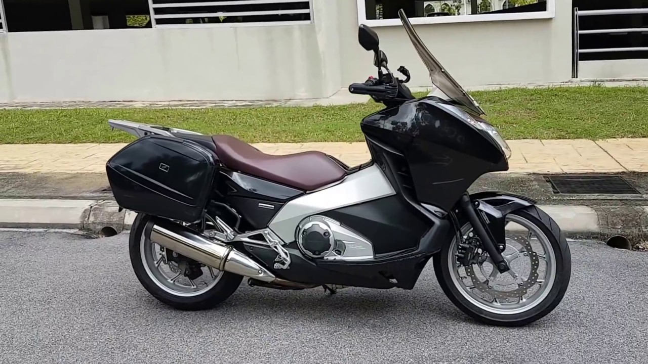 Honda nc700d integra