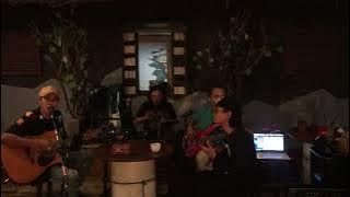 tipe x - Mawar Hitam ( versi akustik)