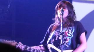 Out of the woodwork - Courtney Barnett @ La Gaîté Lyrique