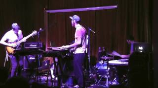 Alarmist - Giraffe Centre (HQ recording live in Manchester)