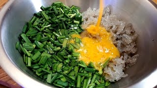 Pour 3 eggs into the chives tastes better than meat! Quick, simple and delicious