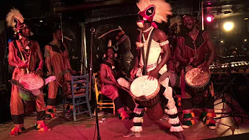 sayon-camara-drumming-©-2020-nuits-afrique-dubala