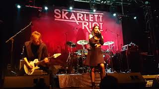 SKARLETT  RIOT * Closer.