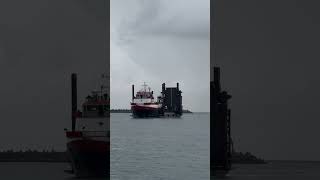 HOS RESOLUTON那覇入港！