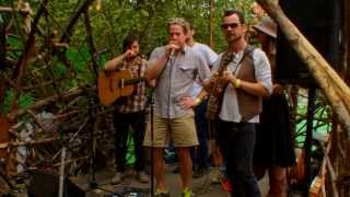 Video voorbeeld van "01 I Draw Slow  2013-08-02  Mama Don't Cry"