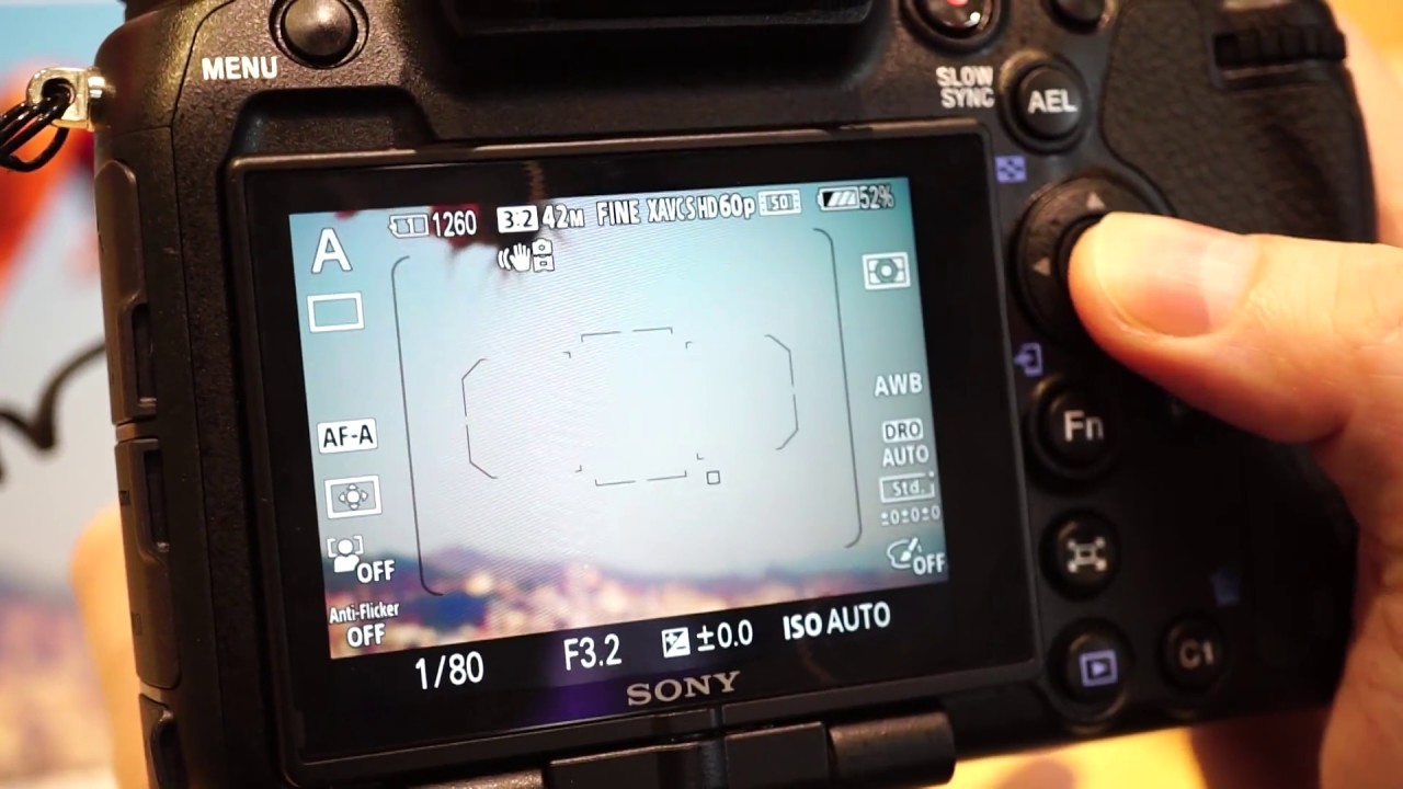 Aマウントフラッグシップモデル、デジタル一眼カメラ α99 II （ILCA