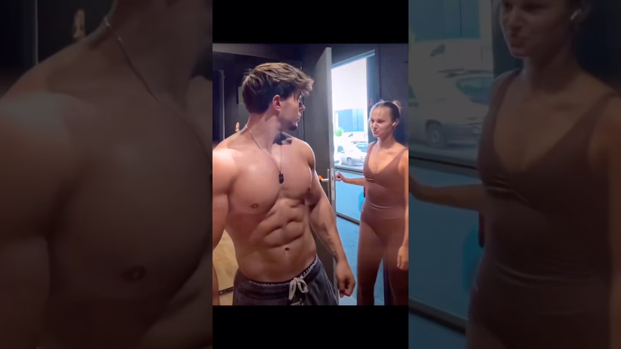 Her Reaction is Priceless 💀🔥#gymmotivation #planche #mo… — Transcript