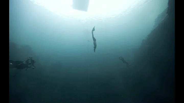 Freediving: Suunto Vertical Blue 2013