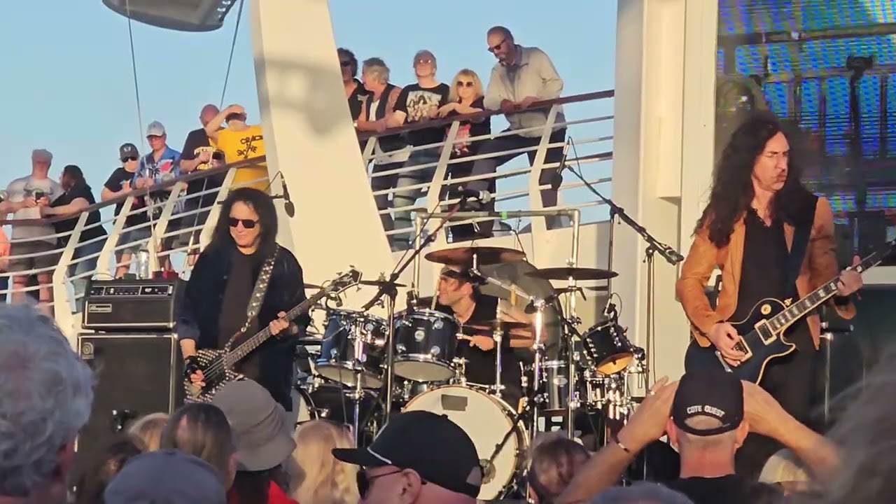 Gene Simmons Band "Rocket Ride" (Kiss cover) Live Rock Legends Cruise XIII, Pool Deck 2/26/2026