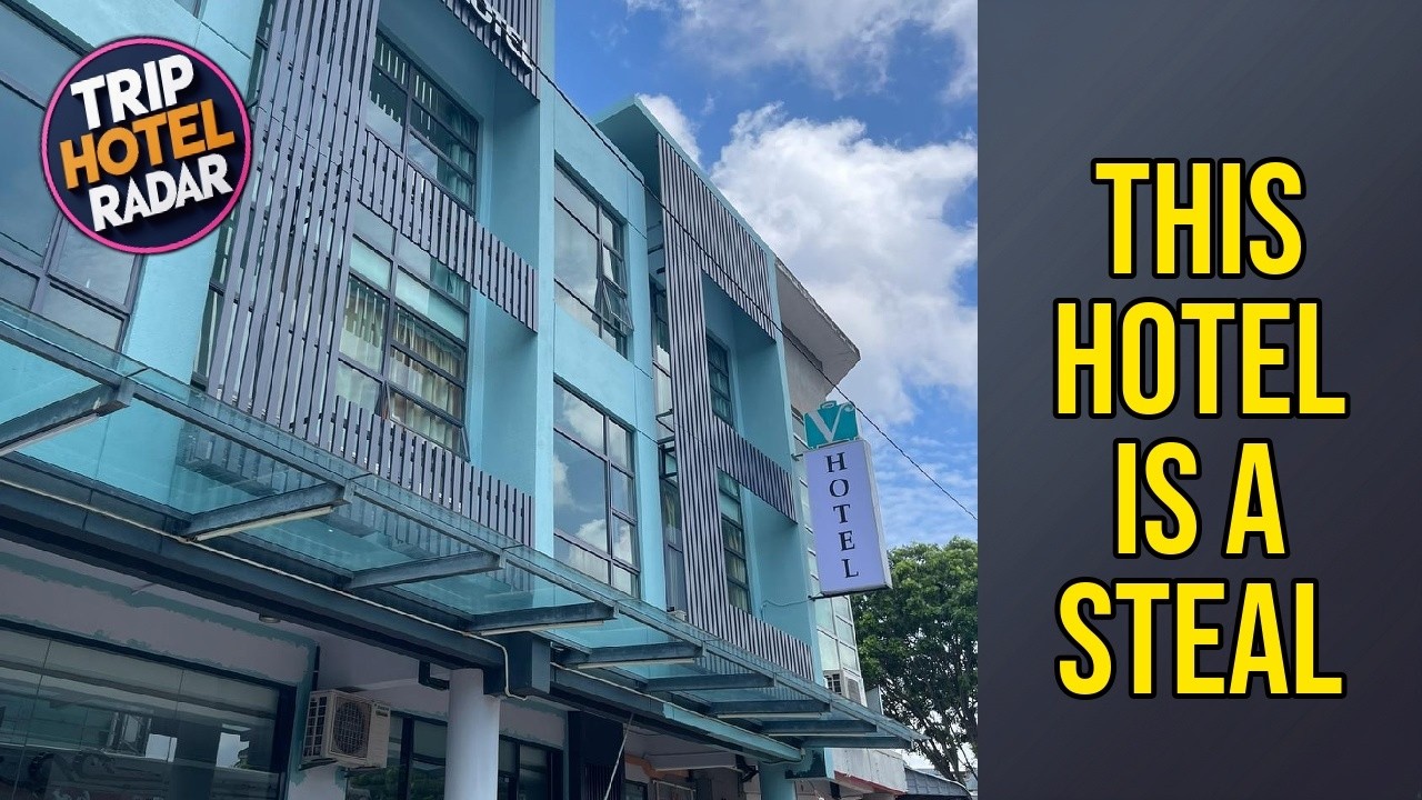 Vrest Hotel - This Hotel Is a Steal | Malacca, Malaysia🛏️