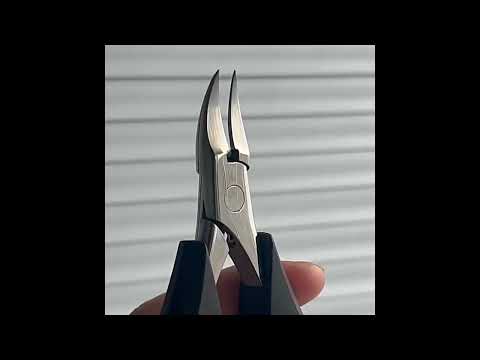 Професійні щипці для обрізання нігтів під час манікюру та педикюру, видео 1