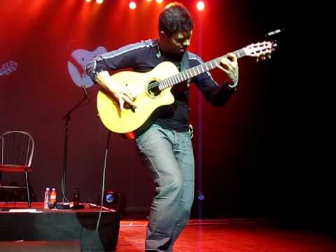 Rodrigo y Gabriela at Riviera Theatre (The Riv) in Chicago  October 16, 2009  Buster Voodoo
