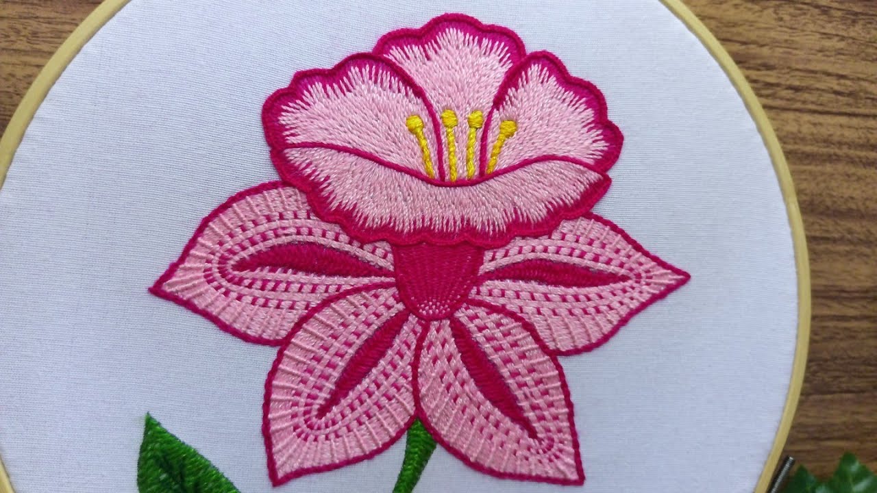 Mira esta hermosa puntada para bordar orquídeas!! te encantará !!!!