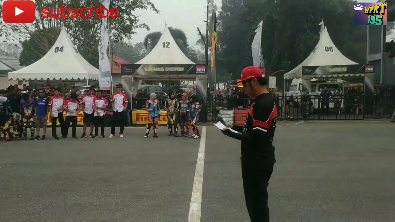 Acara pembukaan kejurnasmotoprix seri3 sircuit taman pasir panjang singkawang