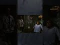 ابوه خايف ابنه يشوفه وهو سكران بس حصلت مفاجأة الحاره شورت فيديو