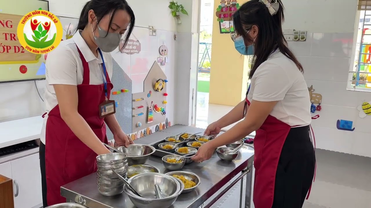 HOẠT ĐỘNG: VỆ SINH - ĂN TRƯA - NGỦ TRƯA CHO TRẺ LỚP D2