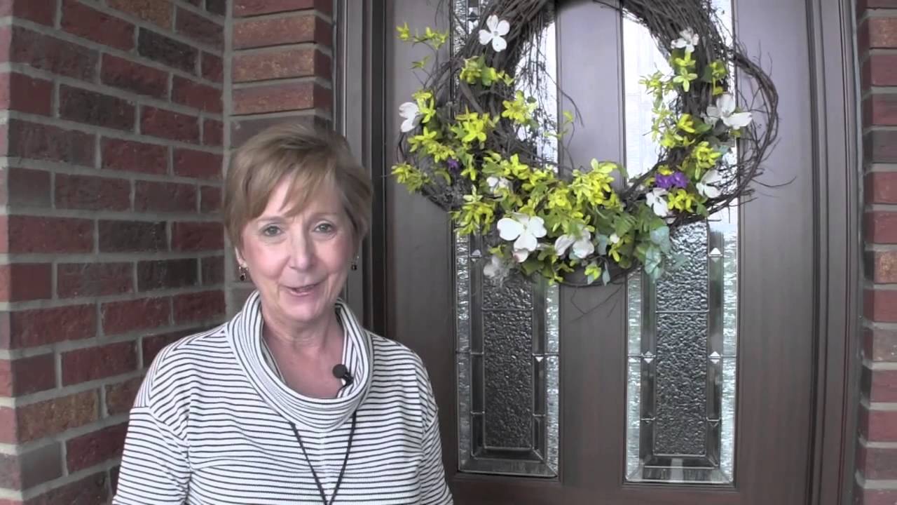 Snakes Are Not Just For Wreaths Anymore - Clarksville TN - YouTube