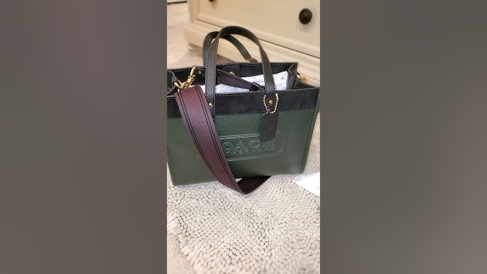 COACH FIELD TOTE vs LOUIS VUITTON NEVERFULL : The Similarities, The  Differences & What Fits Inside 
