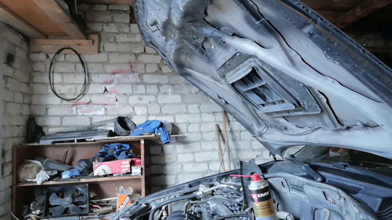 1zz Стартер крутит, но втягивающая не срабатывает. - YouTube