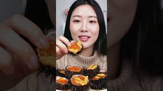 Sea urchin with caviar mukbang #seafoodmukbang #seaurchin #asmreating #pagkain