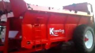 ktwo evo 1600 muck spreader fendt 936 black beauty