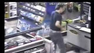 Full customer gets caught dancing at Best Buy store Guide