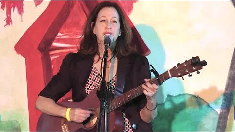 Amy Allison "The Whiskey Makes You Sweeter" Live @...
