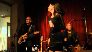 Babylon Social Club "Eleanor Rigby" live with Sara Niemietz at Cafe Cordiale 12-28-2011