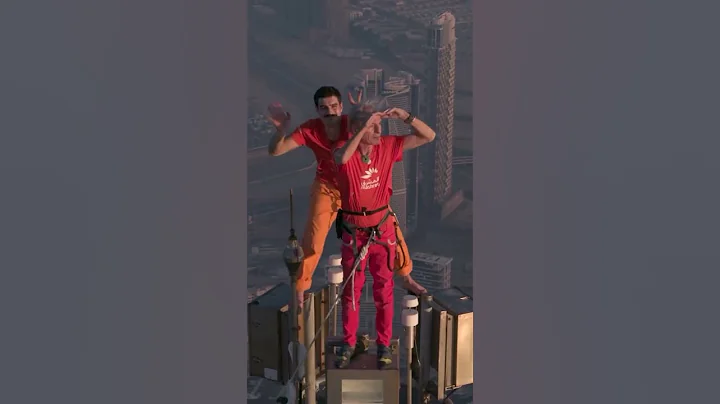 World record om the top of the tallest tower burj khalifa #climber #uae #dubai #freeclimbing