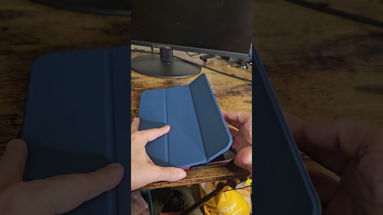 MoKo Case for iPad 10th Generation 10.9: Stylish & Functional 