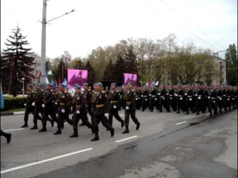 Парад 2011 год. Парад 2011 года. Парад 2011 на красной площади. 61 обрмп на параде в москве. Парад победы морпехи.