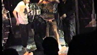 Download Lagu adrella at manhattans 9.mpg MP3