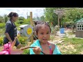 Khmer Snail Hunting and cooking in the backyard!