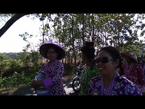 Parade Budaya Desa Bakungan Dalam Rangka HUT RI Ke 73