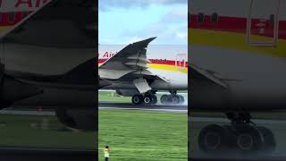 Hainan Airlines Boeing 787-9 Dreamliner B-1133 Taking Off from Manchester for Beijing