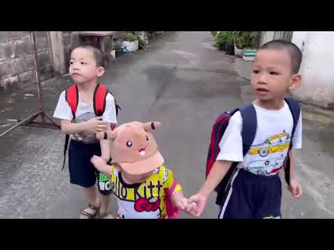 Video BA ANH EM ĐI HỌC - YouTube