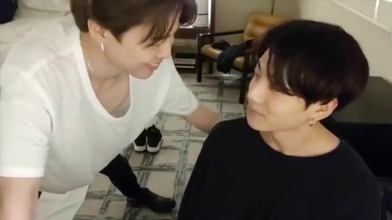 Jikook Edit ‘Strawberries and Cigarettes’ Troye Sivan YouTube