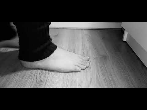 Unaware Specks Barefoot Walkover