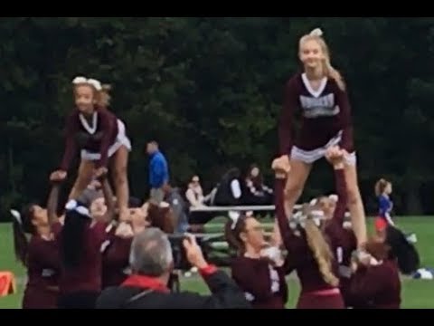 Football Game Suffield High School Windsor Locks  Football Game Cheer Team