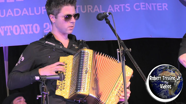 Dwayne Verheyden at the Tejano Conjunto Festival 2014