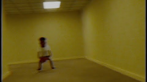 Quandale Dingle in the Backrooms? (Found Footage)