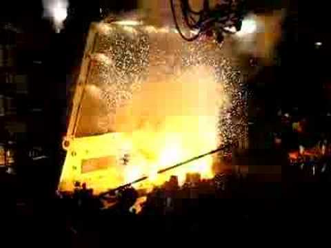 Intro Of Monday Night Raw Live At Arco Arena 7 23 07