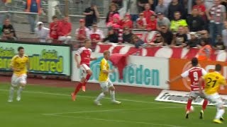 Antonsson stöter in 2-1 - och skadar sig - TV4 Sport
