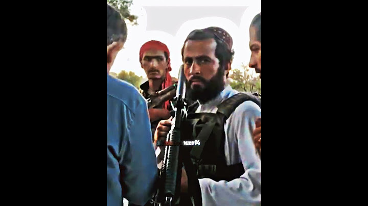 soldado do talibã encarando pro câmera 📷