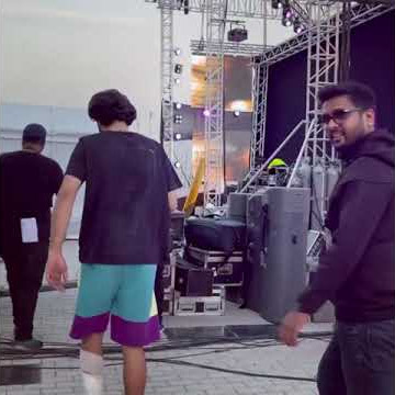 amaal mallik 2 hours before his show he has been fallen from a 6 ft staircase