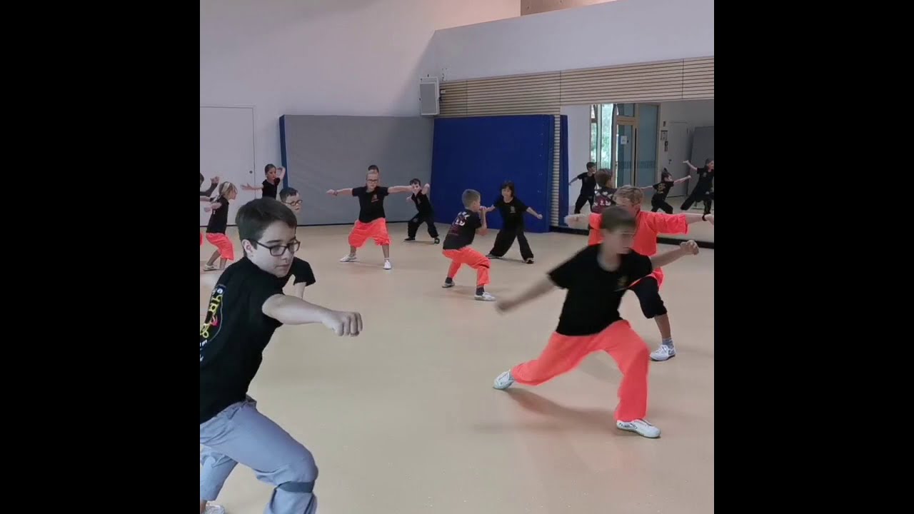 Shaolinzentrum I Shaolin Kids I Kung Fu Exercise