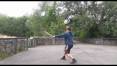 Qame sword and tabar (axe) combos with comments